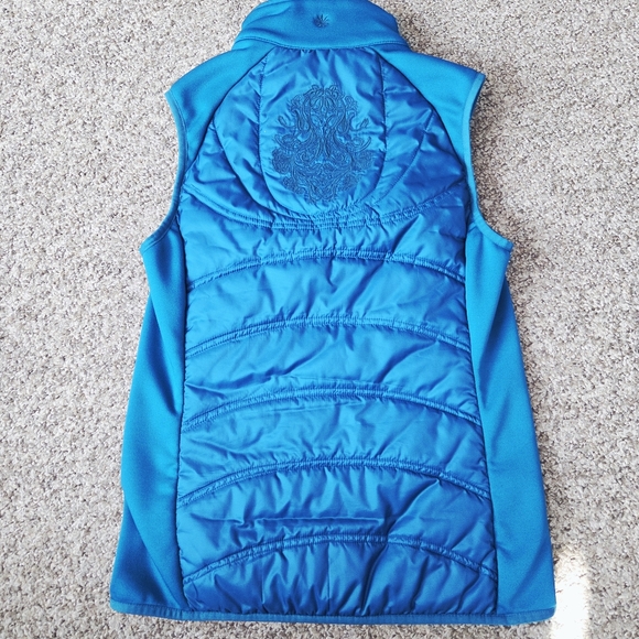 Athleta Puffer Vest Flashback Teal Embroidered Back Performance Running Size S - Picture 4 of 13